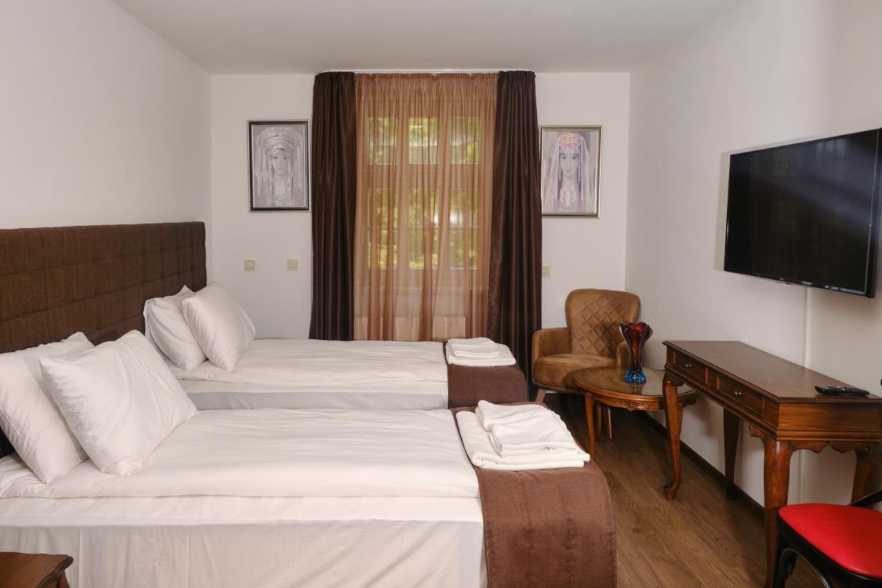 Hotel Splendid 플레벤 외부 사진