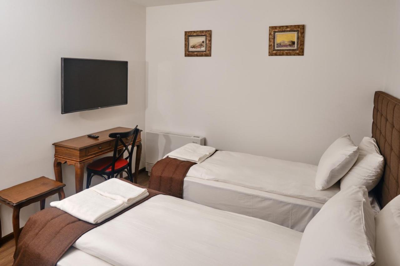Hotel Splendid 플레벤 외부 사진